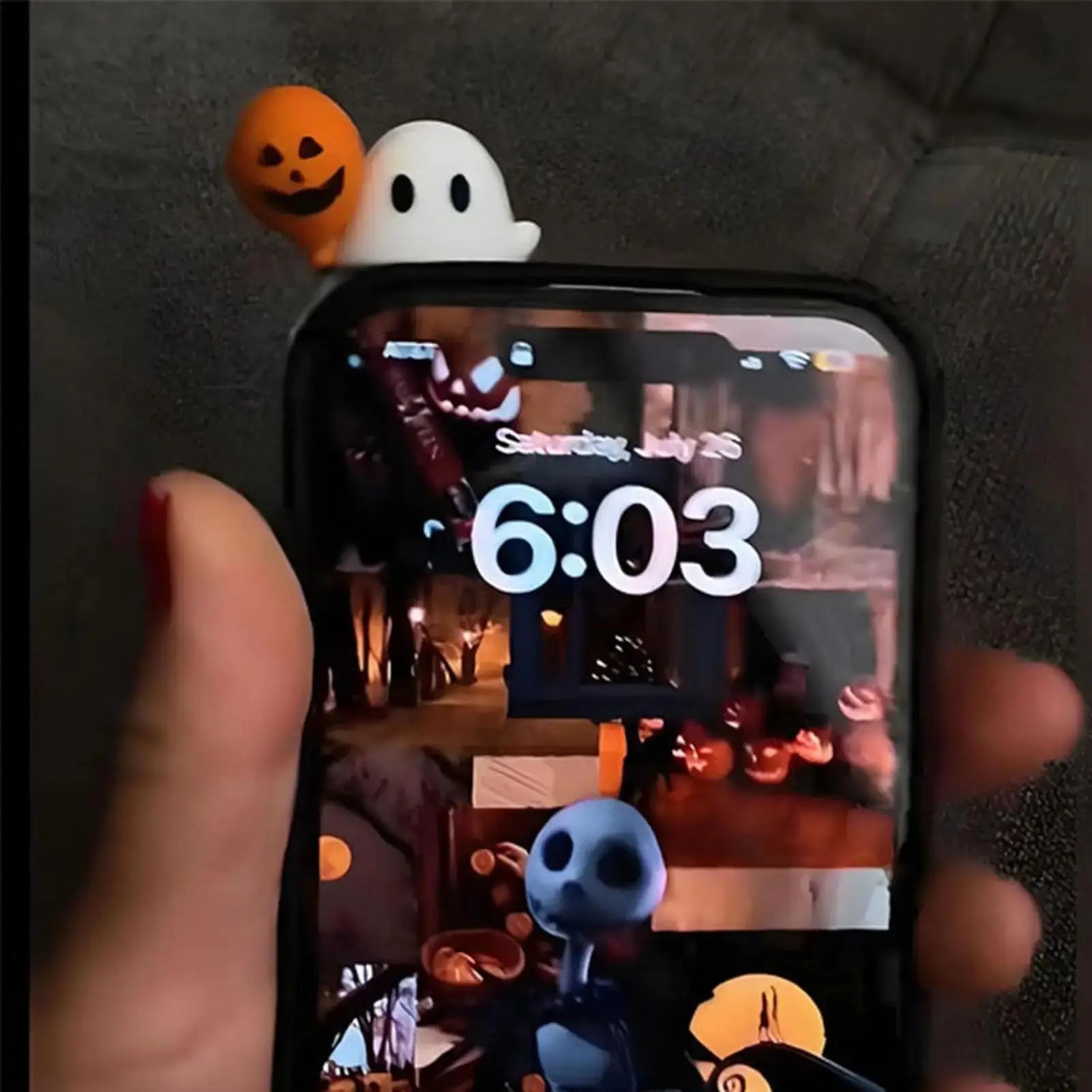 Ghostees Mystery Phone Buddy,  – обзор и цена Phone Accessories Doll